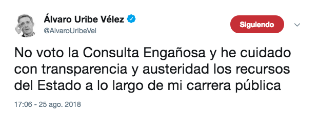 El tweet fijado del senador Álvaro Uribe sobre la Consulta Anticorrupción.