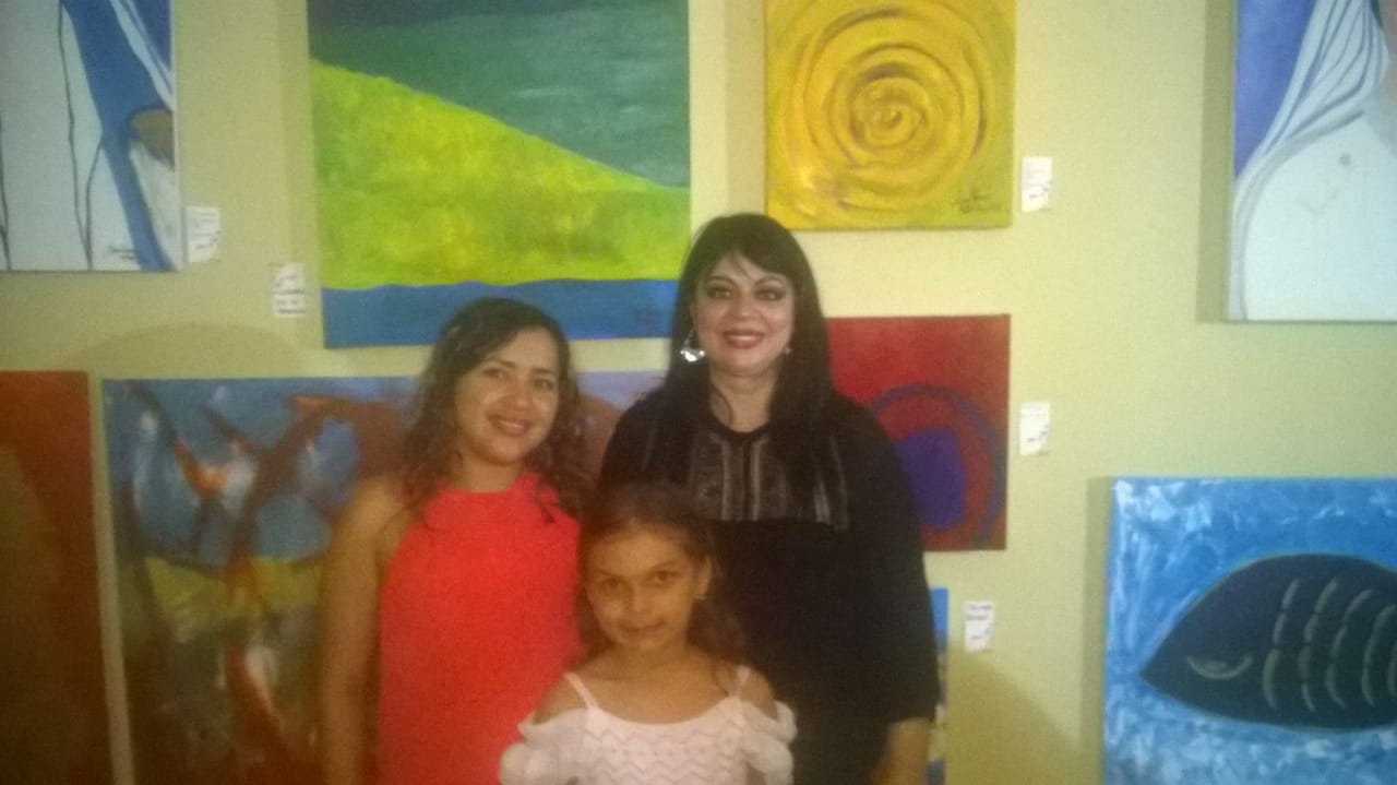 Yulis Salas, Shailooh Martínez, Jane Name, en la exposición.