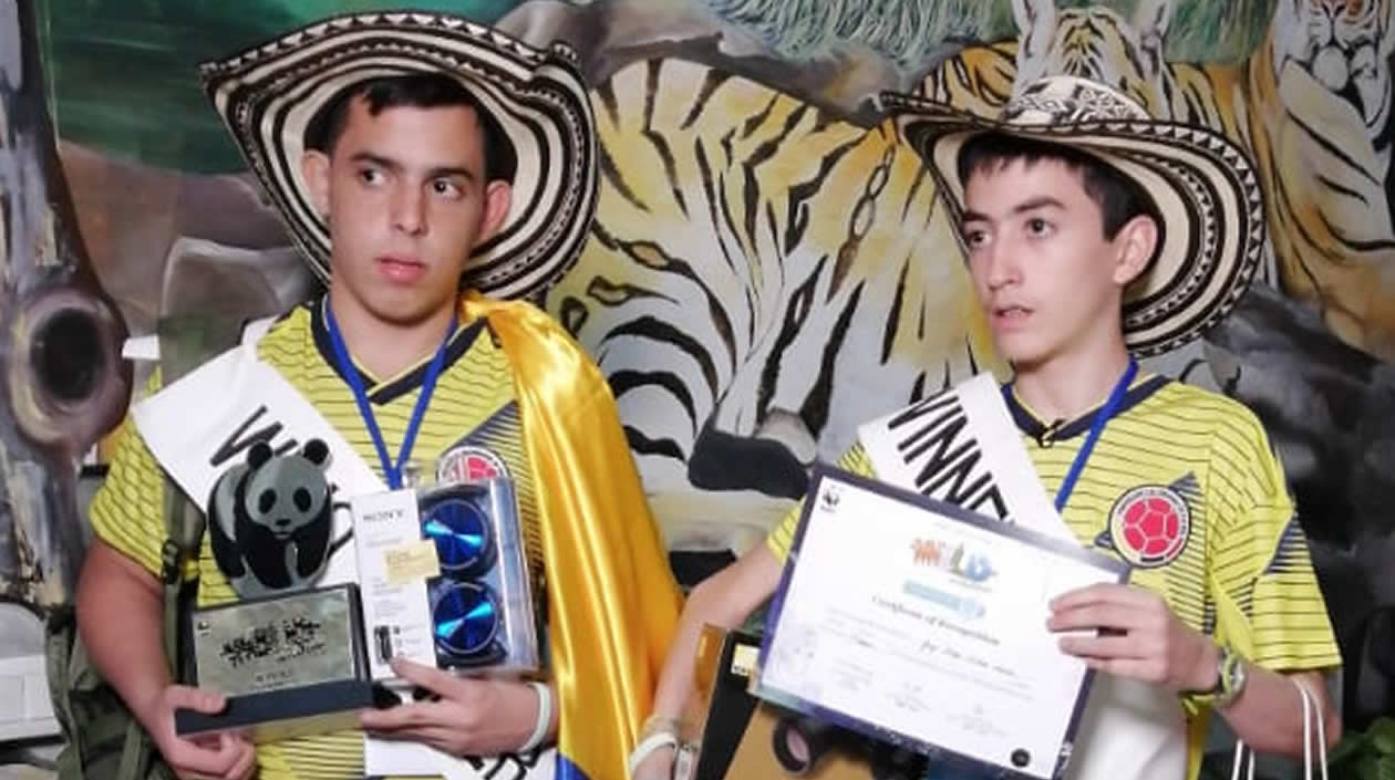 Jorge Arteta y Esteban Álvarez, ganadores del concurso 'Sabiduría Salvaje'.
