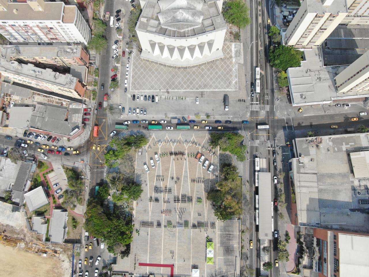 Panorámica de Barranquilla por la Plaza de la Paz.