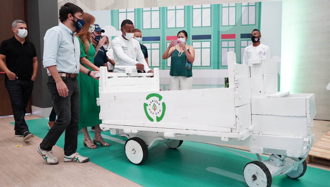 ‘Recicla por Barranquilla’ busca cumplir 3 grandes objetivos: Dignificar la labor de los recicladores, cuidar del medio ambiente y salud y crear conciencia ciudadana.