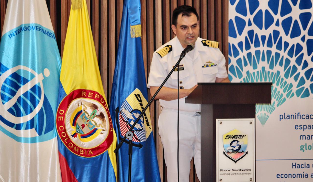 Capitán de Navío José Plazas, jefe de capitanías de Dimar.