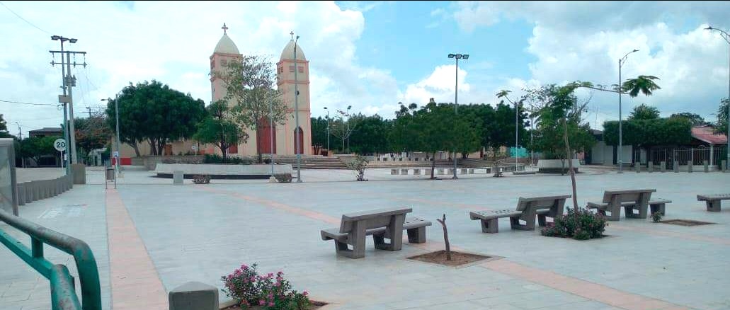 Plaza principal en el municipio de Candelaria.