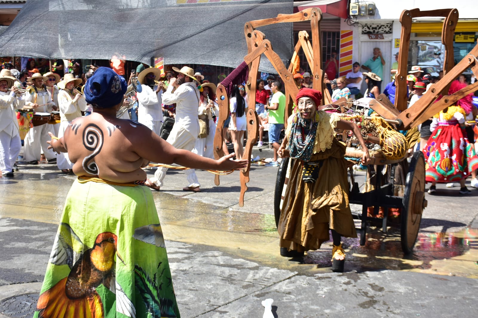 La Tropa de Melquíades durante su puesta en escena.