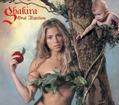 El bikini cubierto de hojas que usó en la portada de su álbum de 2005, Fijación oral, vol. 2 podrá ser apreciado en el Museo del Grammy