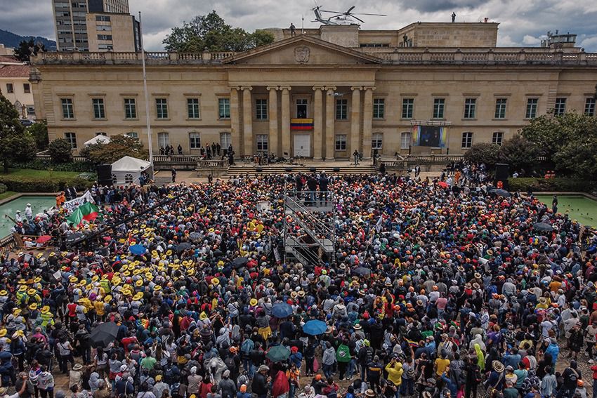Una multitud acompañó la alocución presidencial este 1o. de mayo.