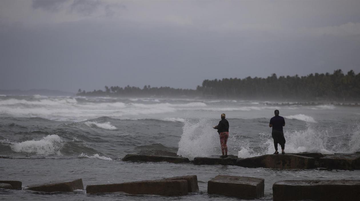 Mar agitado por el paso de tormenta.