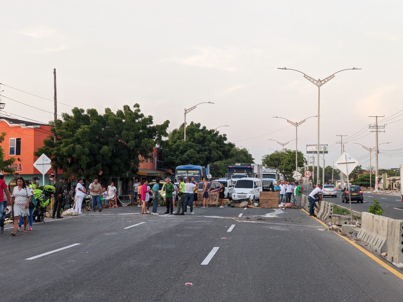 Bloqueos contra Air-e, el pasado jueves.