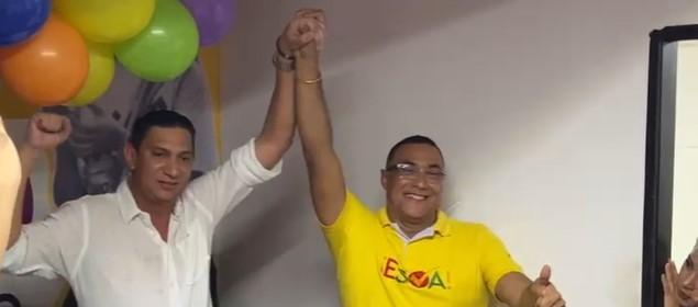 Rigail Romero el día que desmontó su candidatura y adhirió a la de Antonio Bohórquez