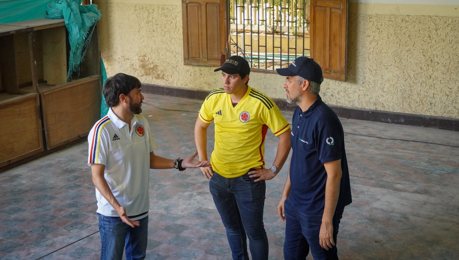 Alcalde Jaime Pumarejo en inspección de obras IUB en la sede Colsamiro.