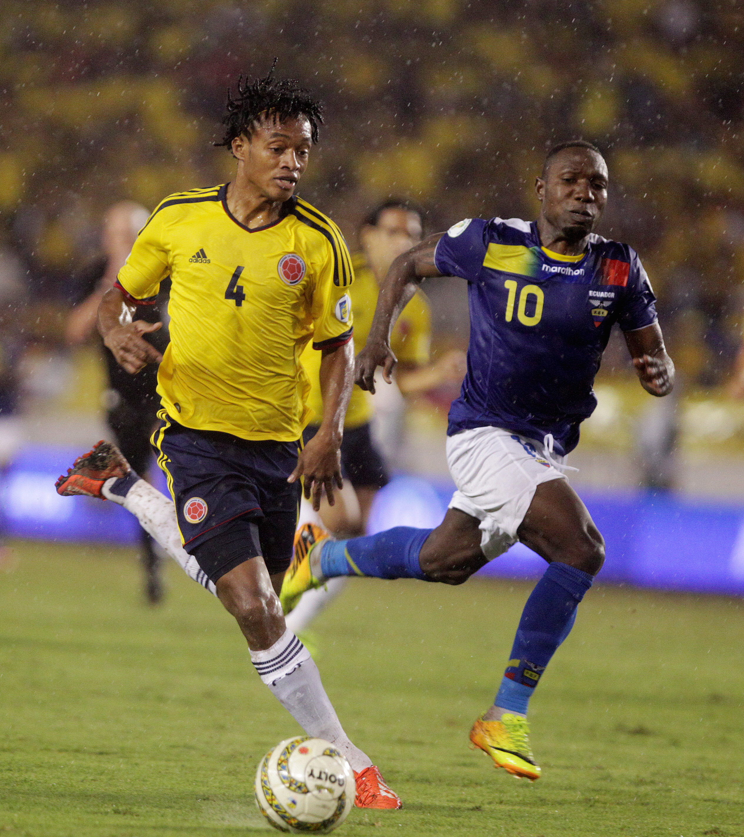 Juan Guillermo Cuadrado durante un partido contra Ecuador, en 2013. 