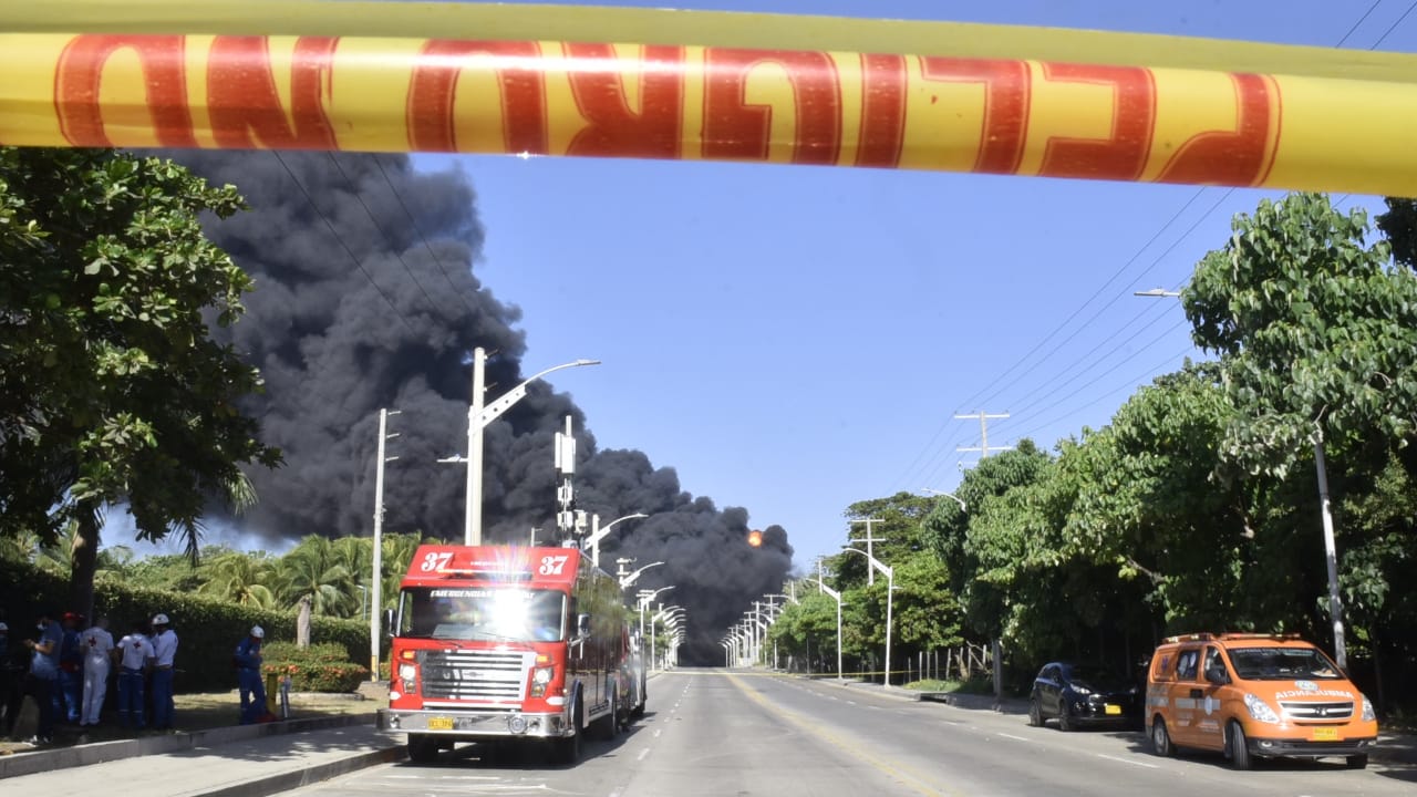 Imágenes del incendio que inició el 21 de diciembre de 2022.