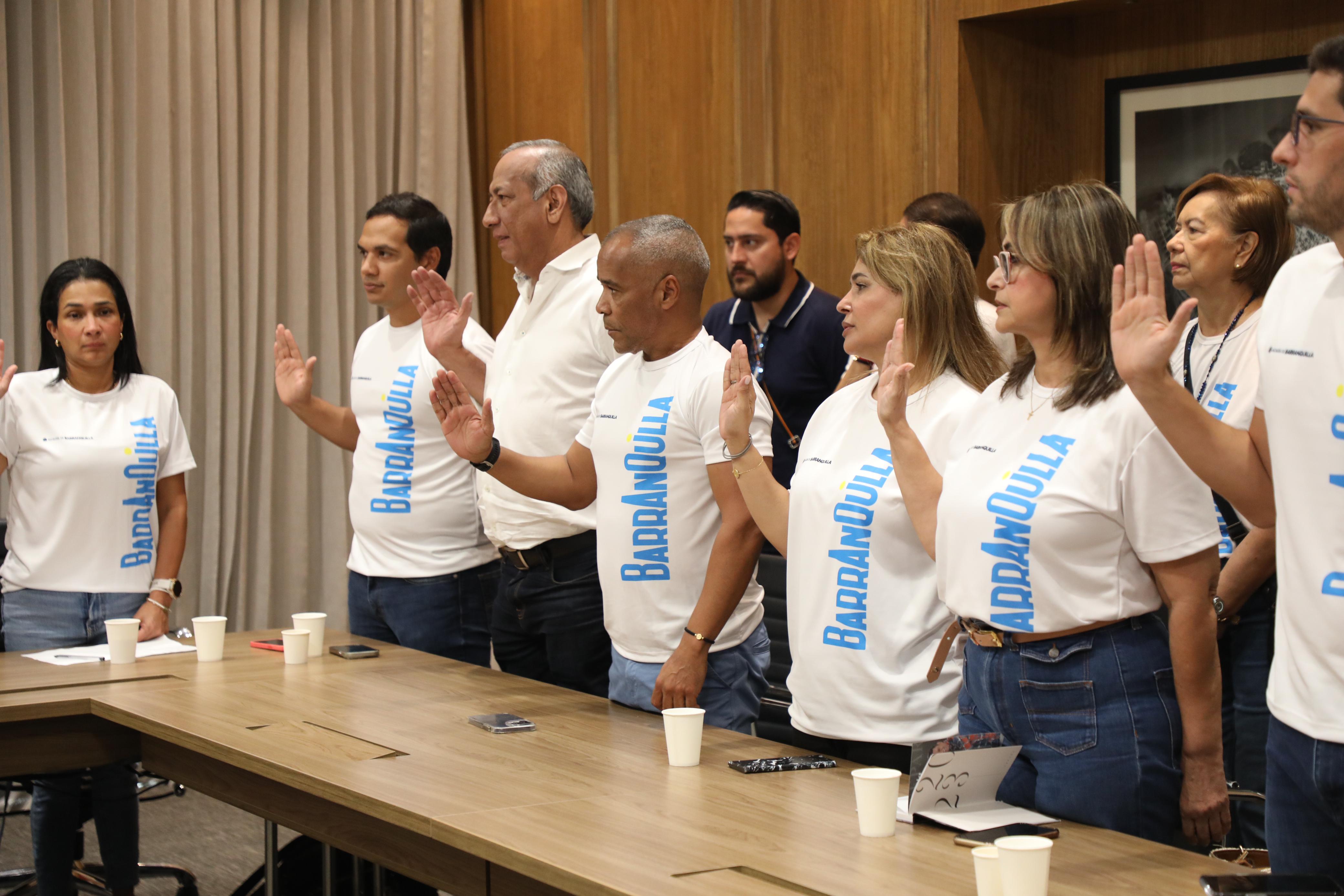 Todos los secretarios hicieron presencia en la Alcaldía de Barranquilla.