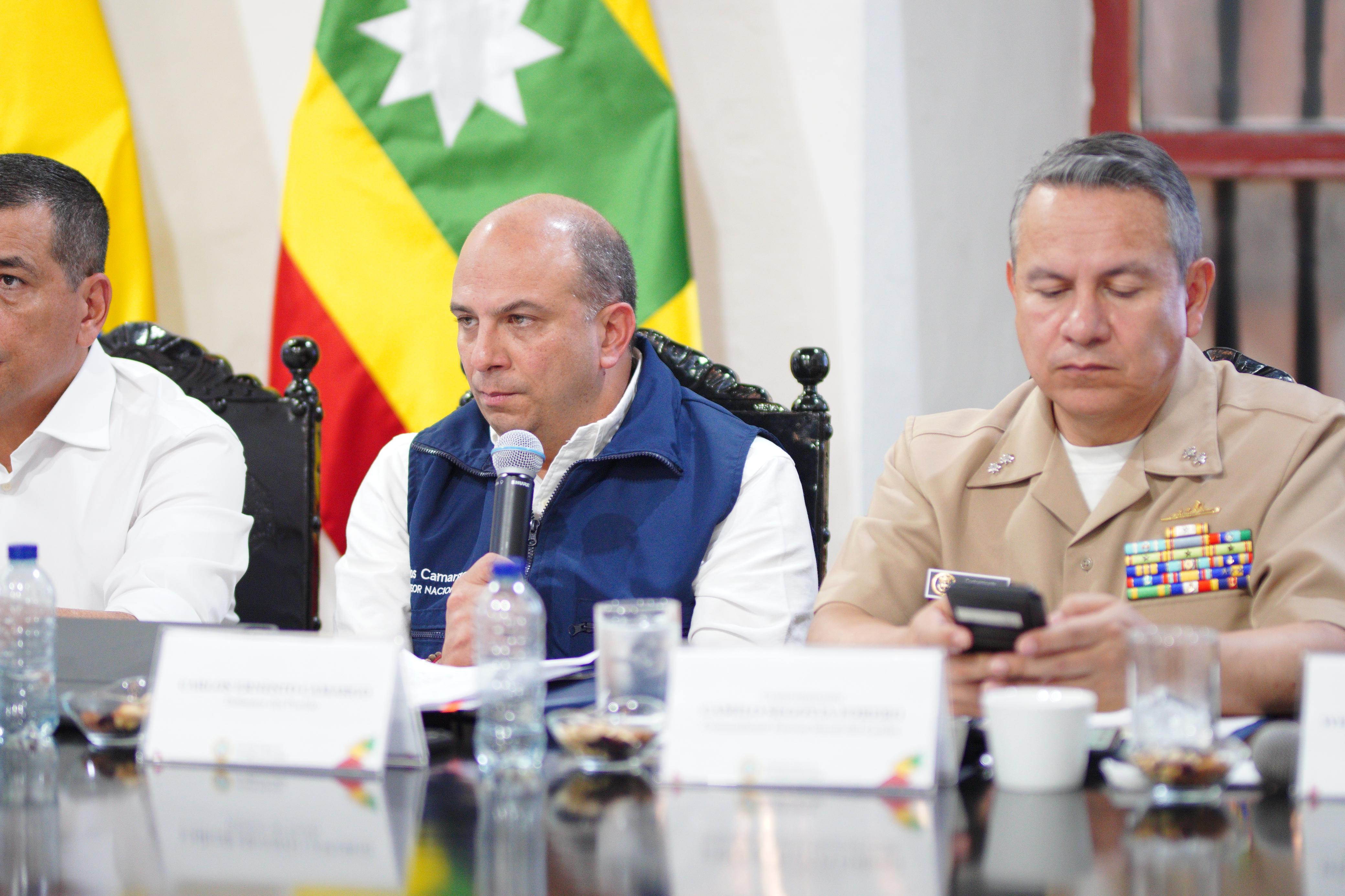 El Defensor del Pueblo, Carlos Camargo, en el consejo de seguridad en Cartagena