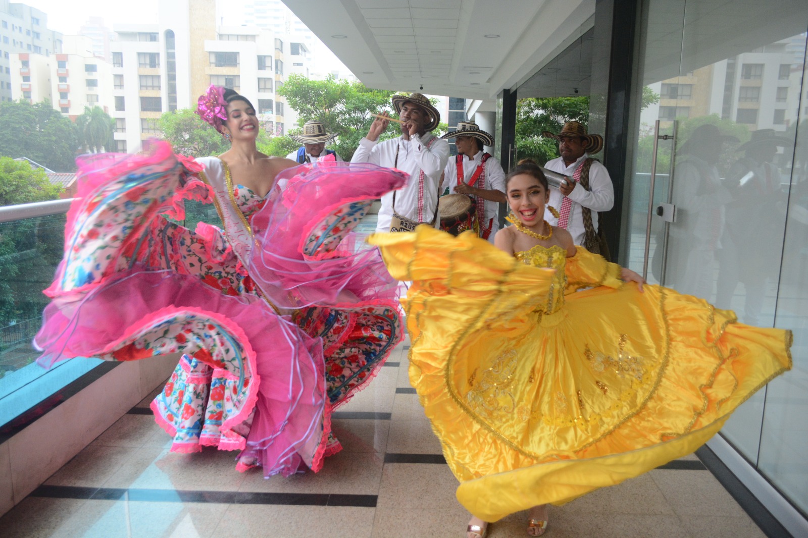 Monarquía del Carnaval de Barranquilla en Canadá.