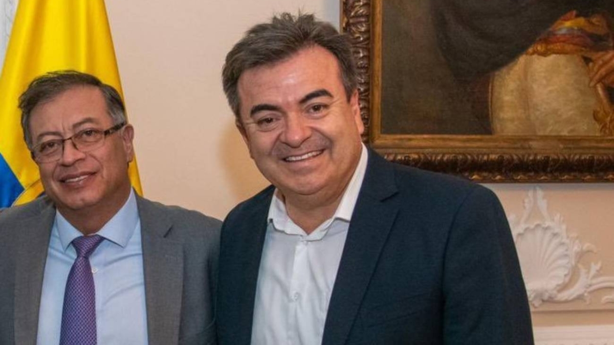 El Presidente Gustavo Petro y Olmedo López.
