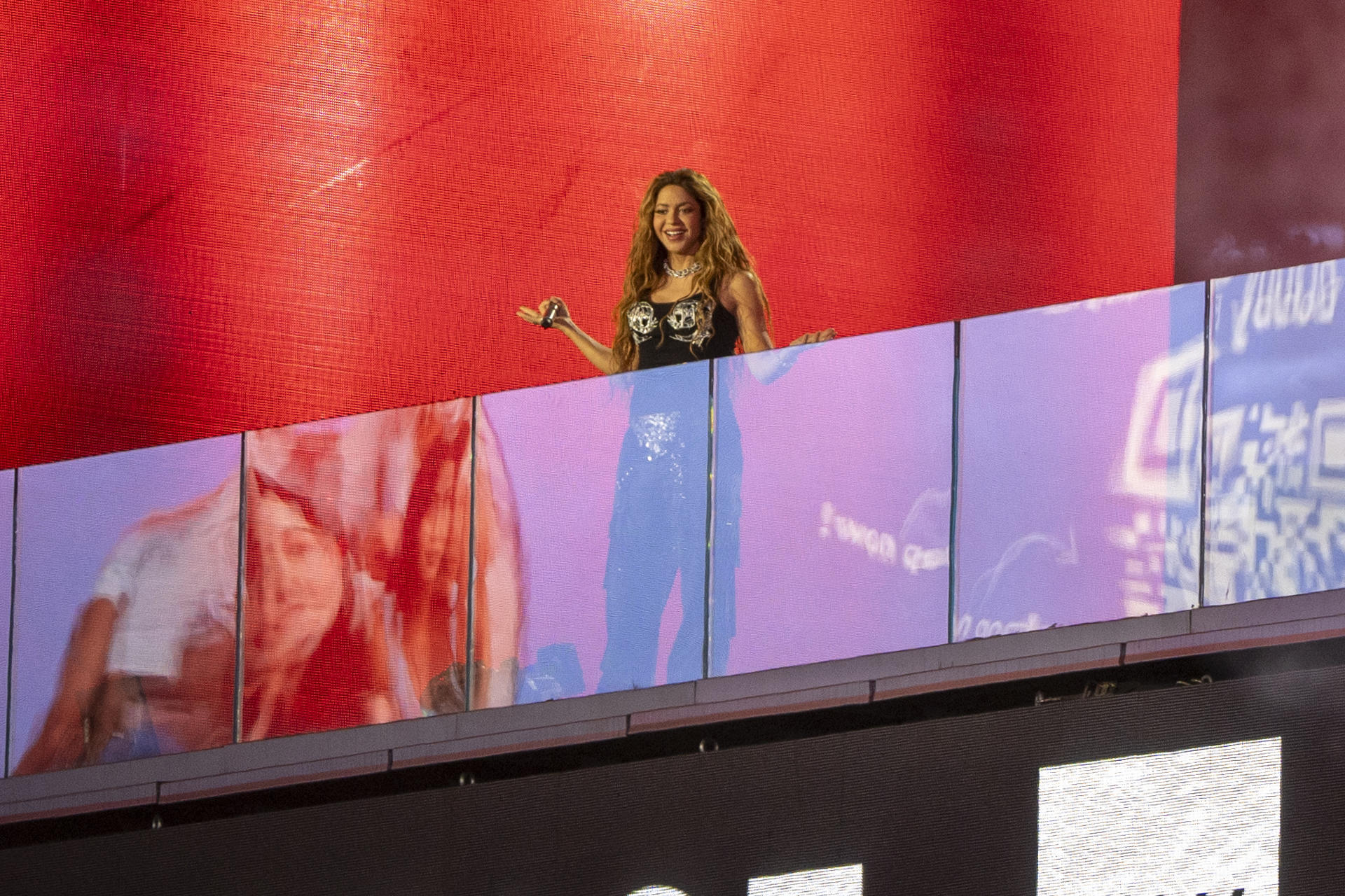 Shakira ofreciendo el concierto en Nueva York. 