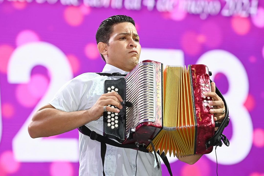 Javier Álvarez Orozco terminó segundo.