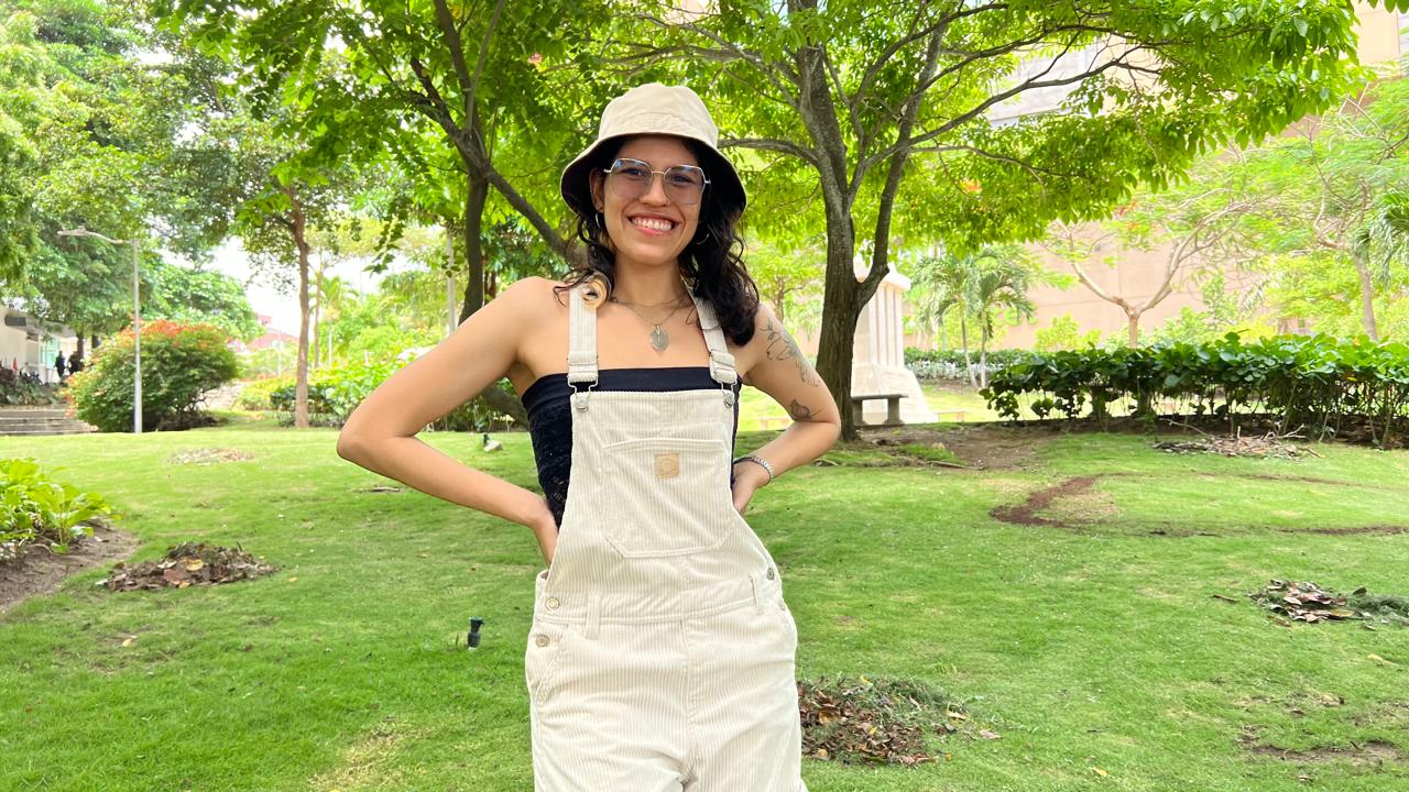 María José Rodríguez, ilustradora científica.