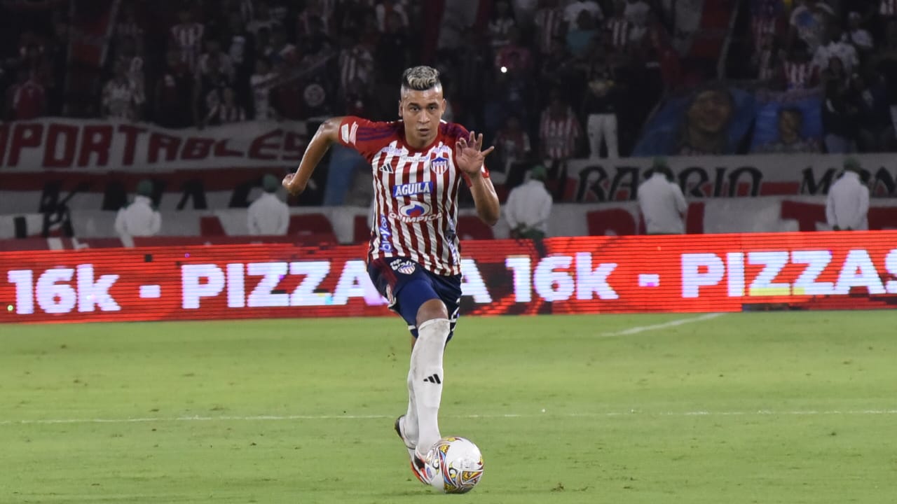 Víctor Cantillo no estará en el partido en Bogotá.