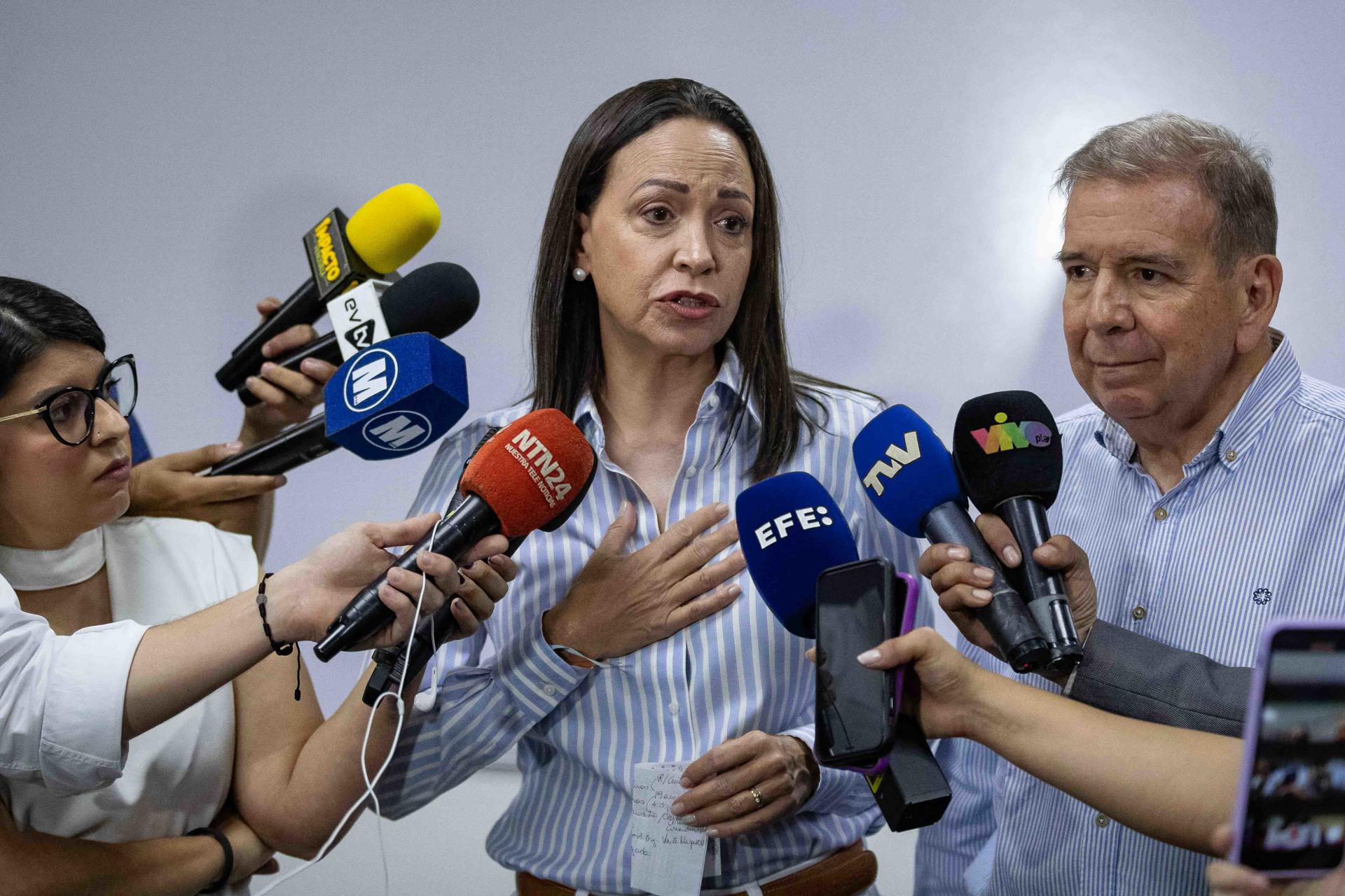 María Corina Machado y el candidato Edmundo González.