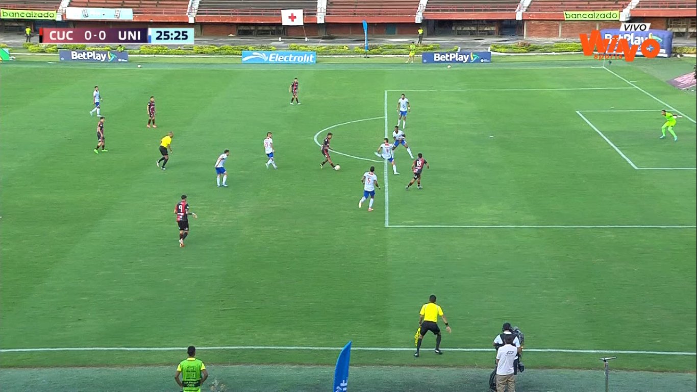 El fuera de lugar en el primer gol del Cúcuta que reclama el Unión Magdalena.