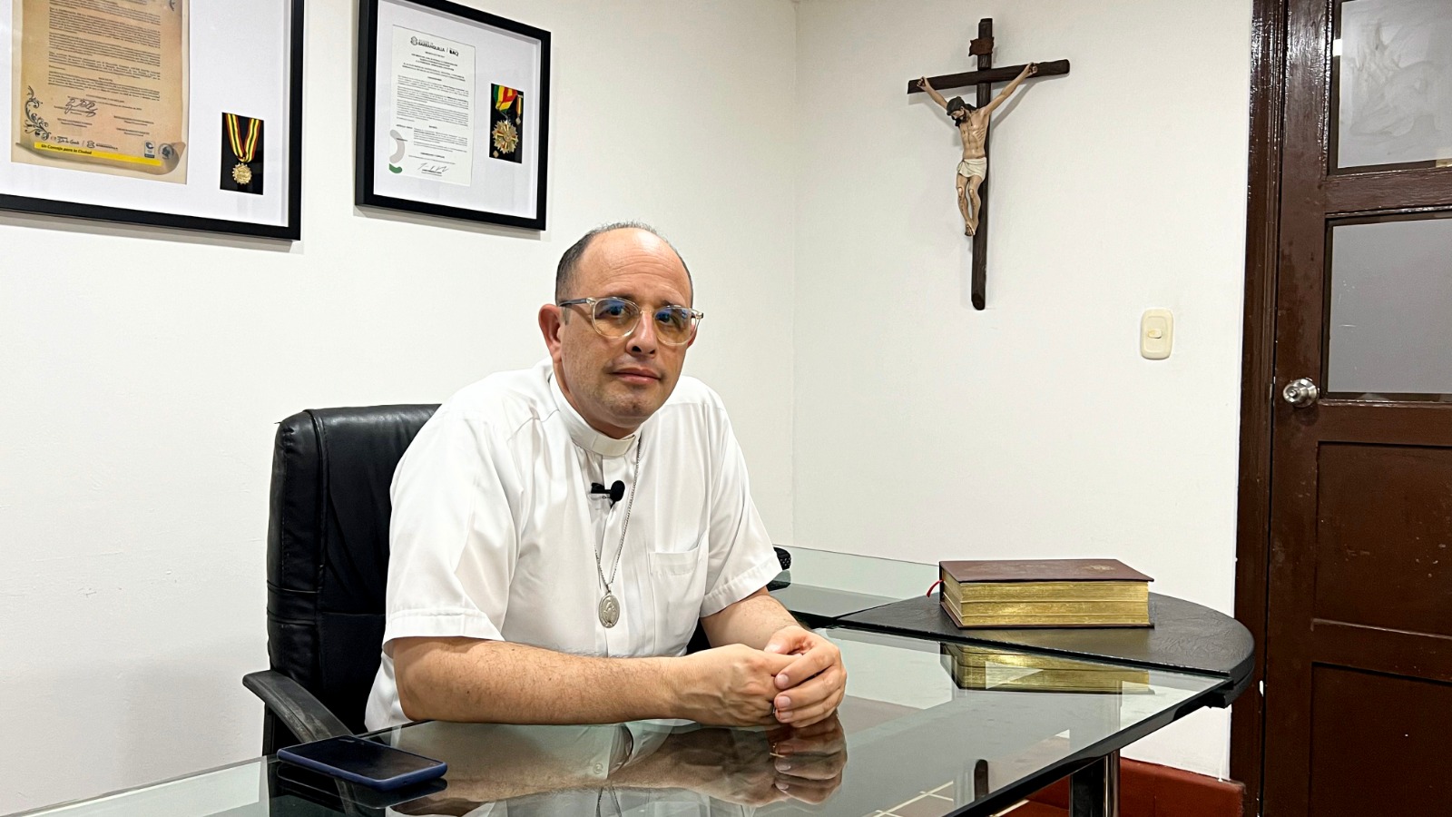 Sacerdote Diógenes Marrero. 