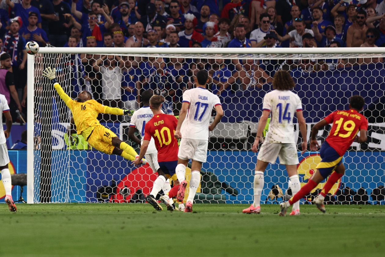 El golazo de Yamal que le dio el empate a España ante Francia.