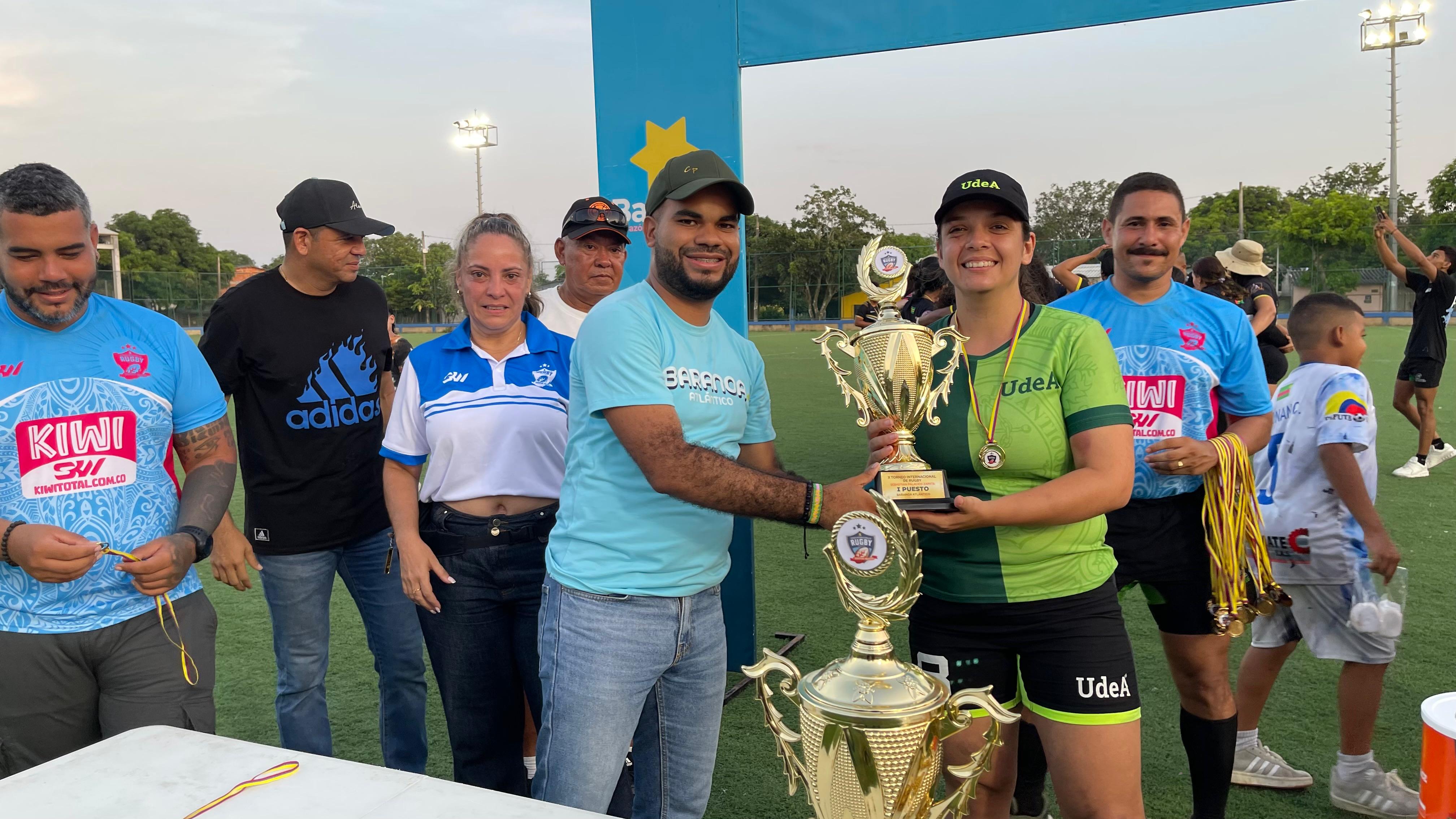 El equipo femenino de UdeA fue campeón.  