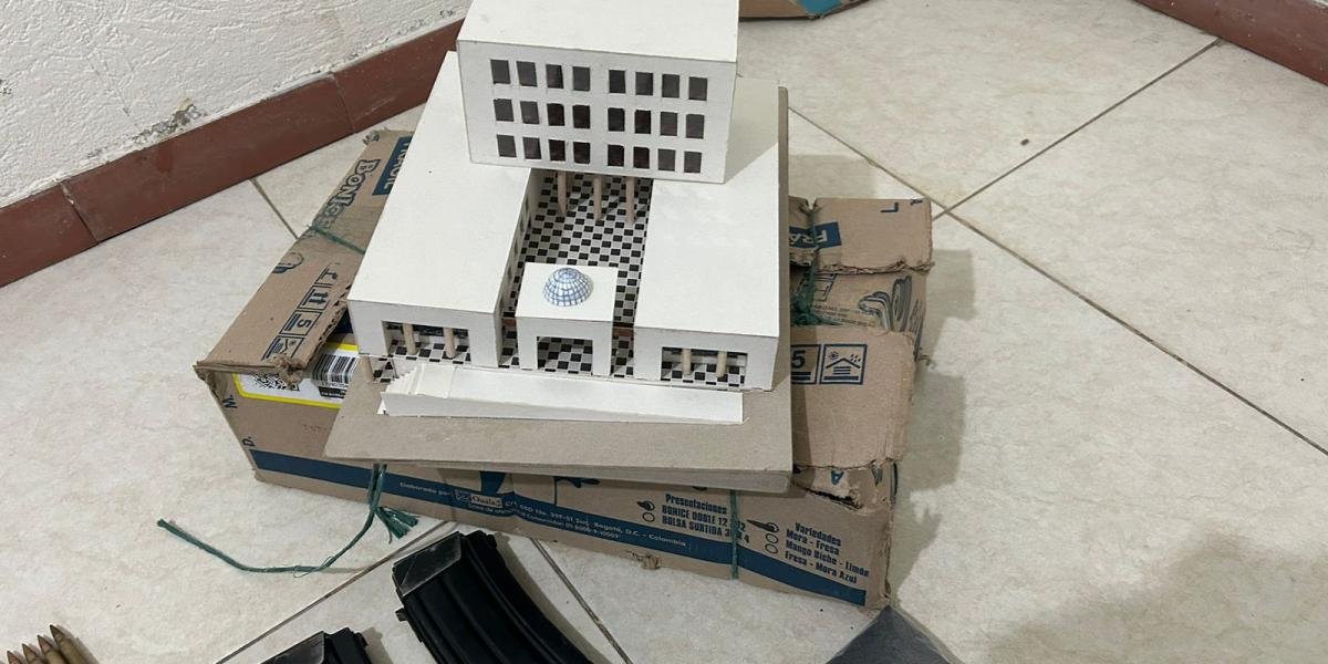 Maqueta que indicaría plan contra Palacio de Justicia.