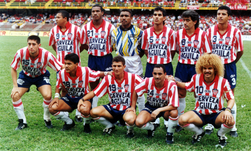 Cristian Montecinos en un once inicial con Junior.