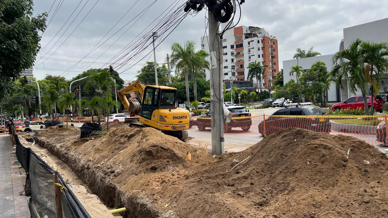 Obras en la Calle 79 entre Cras 53 y 43.