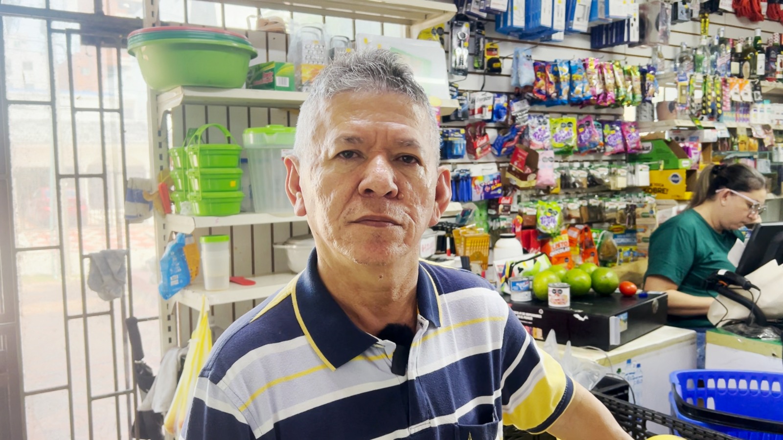 Gerardo Becerra, jefe de tienda Supermercado Ciudad Jardín.