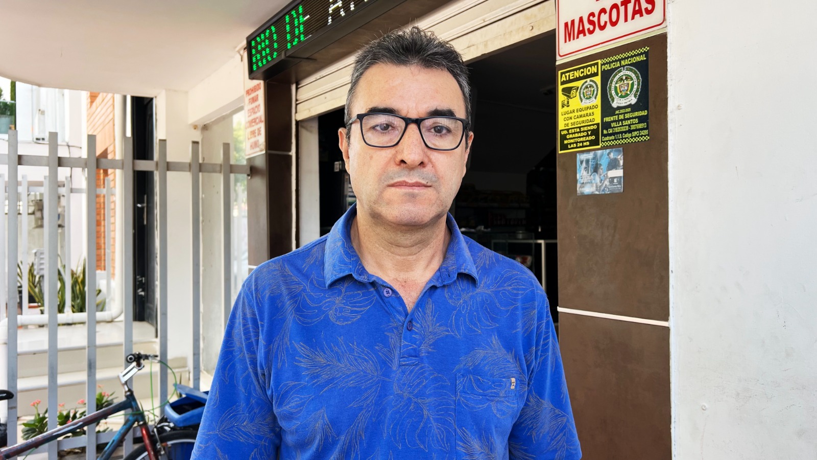 Isidoro Landines, jefe de tienda El Portal de la 106.