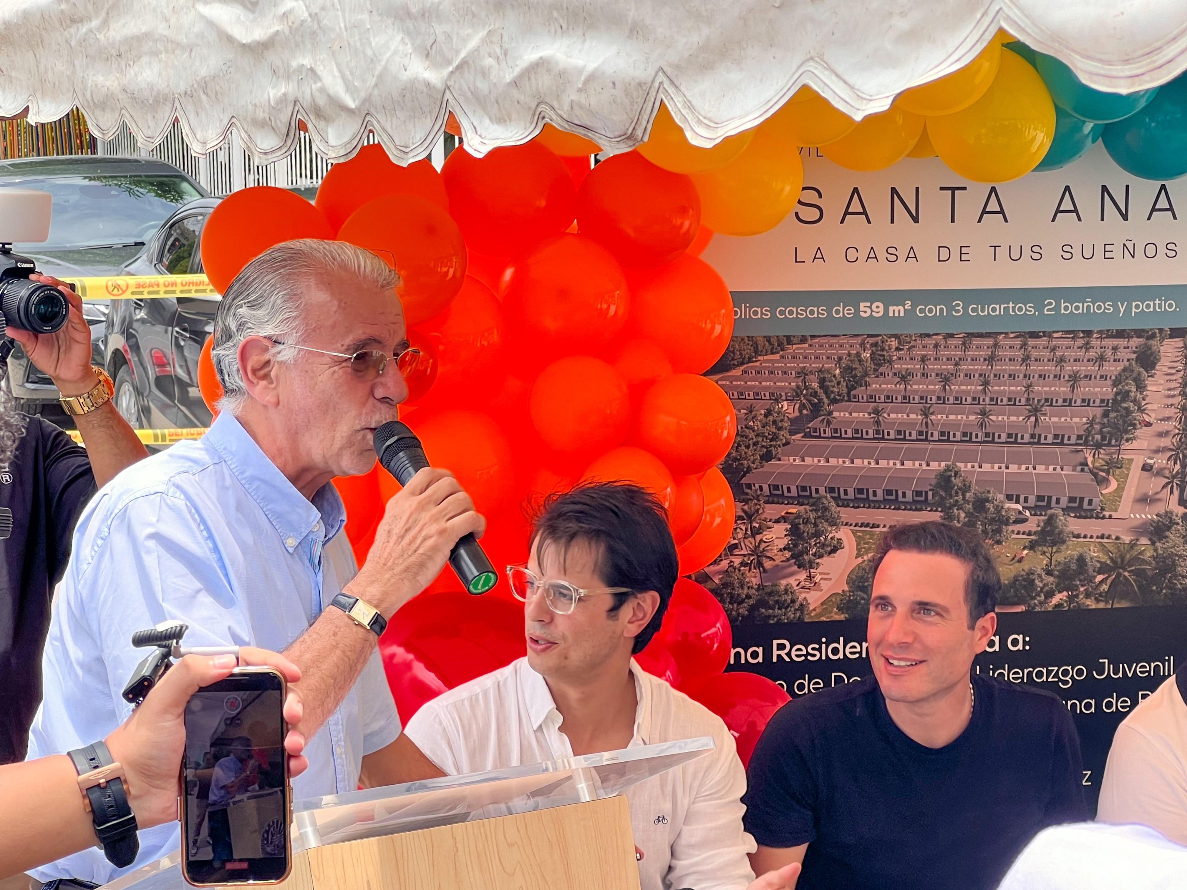 Eduardo Verano de la Rosa, presente en la socialización.