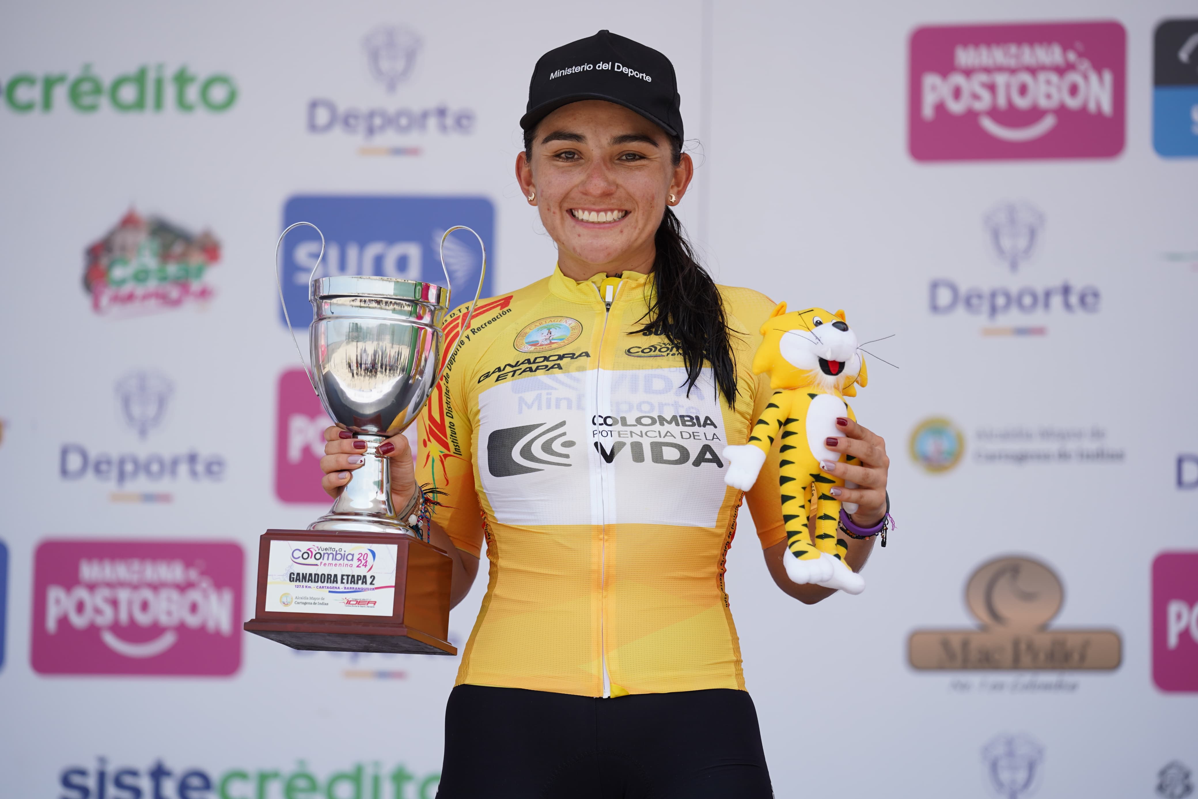 Paula Carrasco, ganadora de la etapa y líder por puntos de la carrera. 