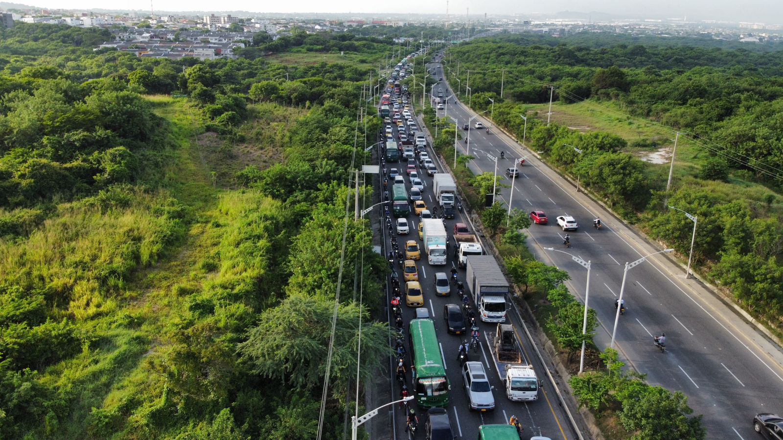 El caos vehicular en la Circunvalar.