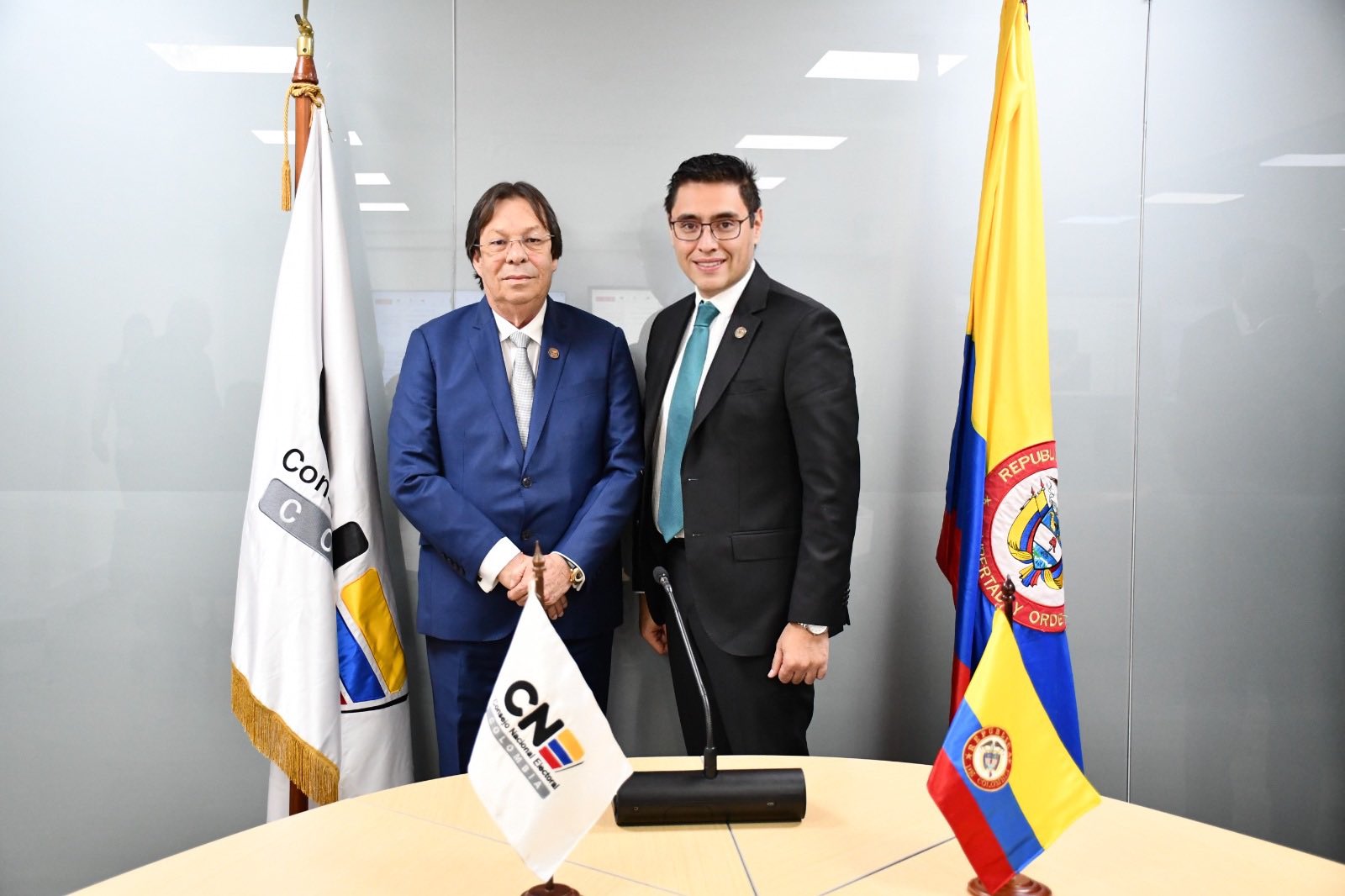 El presidente del CNE, César Lorduy y el vicepresidente Cristian Quiroz.