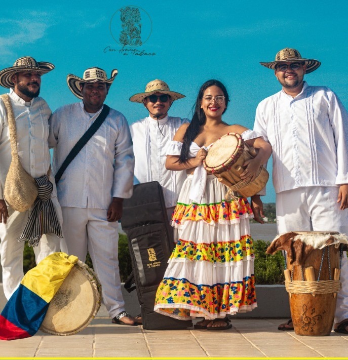 Agrupación 'Con aroma a tabaco'.