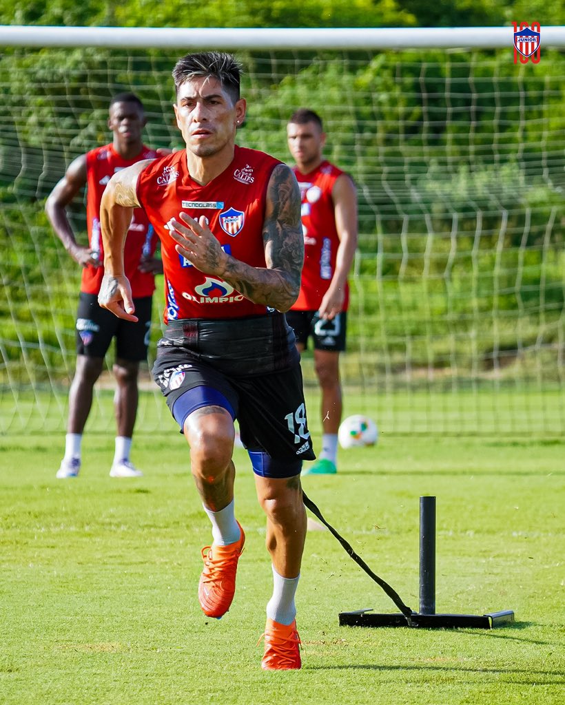 Emmanuel Olivera durante un exigente trabajo físico.