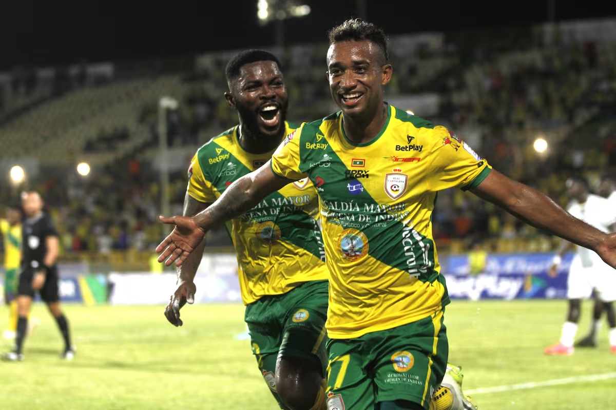 Juan José Salcedo celebra uno de sus goles al Quindío.