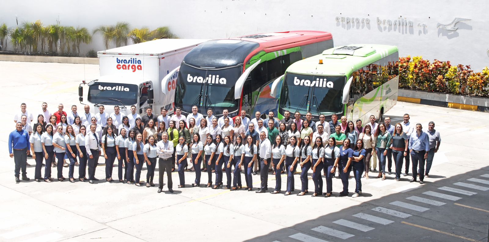 Expreso Brasilia es una gran familia. El 95% de los empleados dice que es un excelente lugar para trabajar.