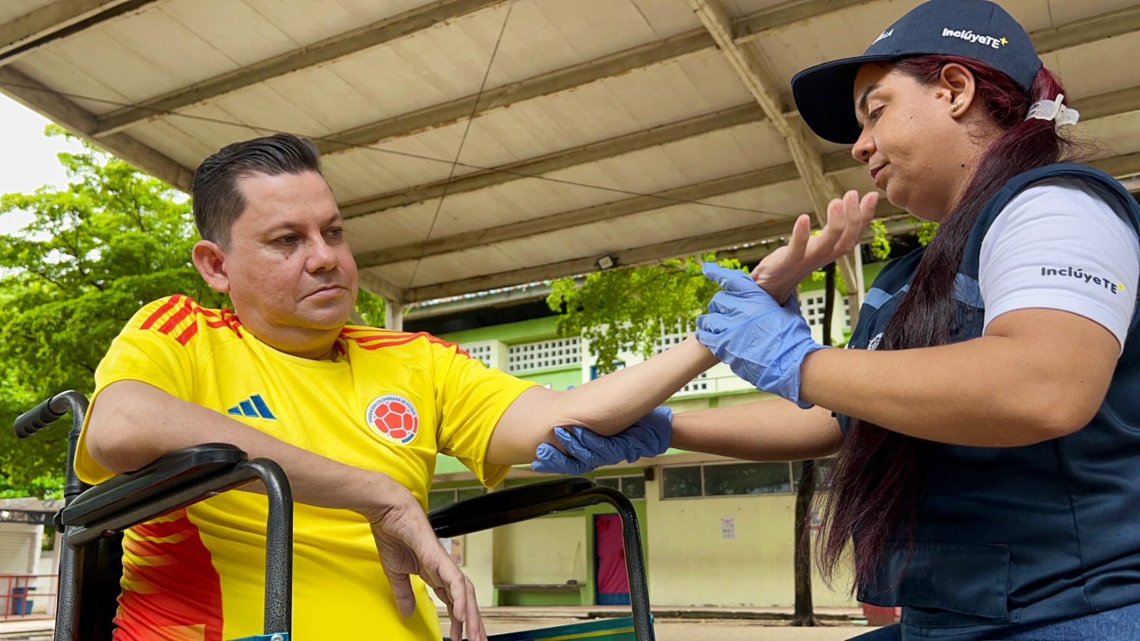 Rafael Yepes en las actividades de 'Centro Llégate Móvil' de la Alcaldía de Barranquilla.