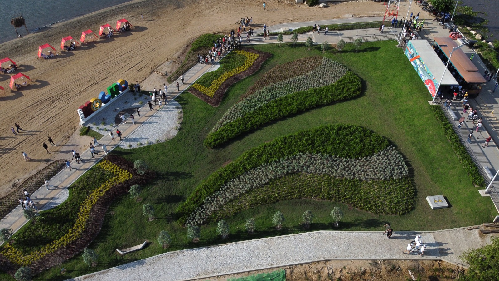 La playa de Puerto Mocho fue inaugurada este sábado.