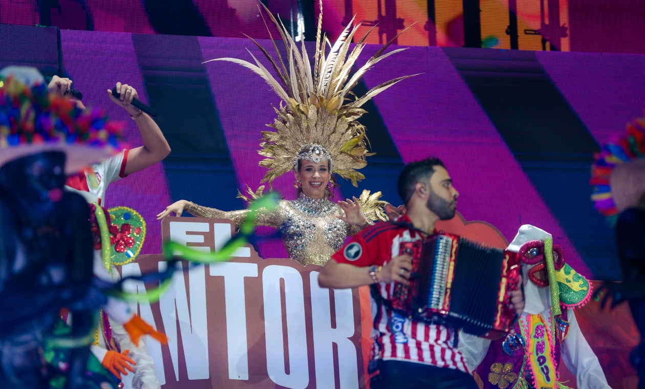 La Reina Tatiana Angulo Fernández de Castro en el concierto de Elder Dayan.