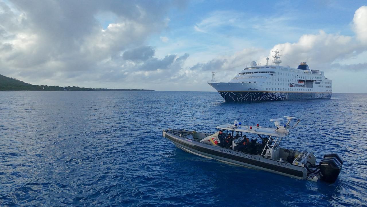 Crucero MS HAMBURG. 