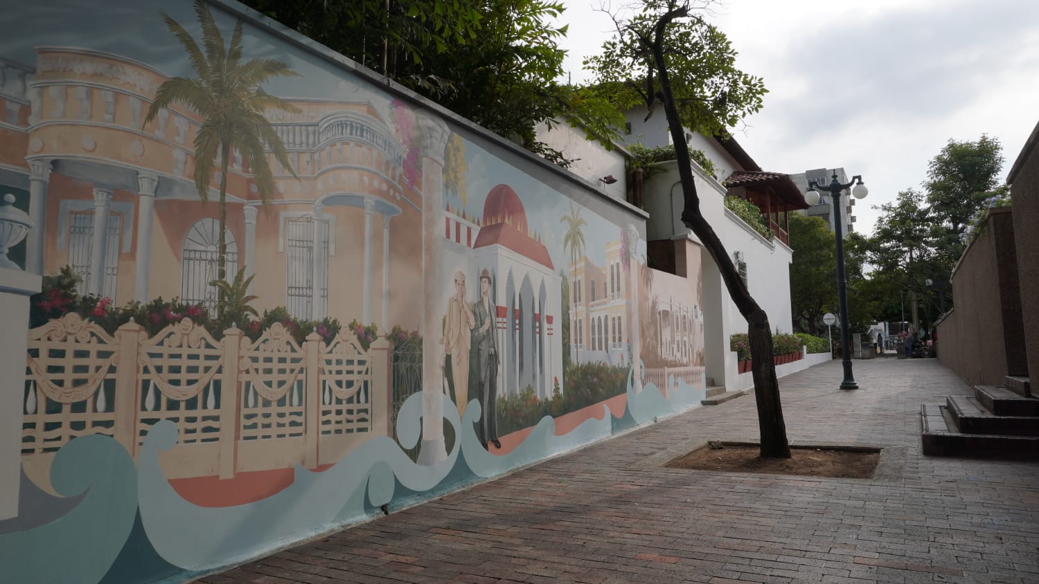 Intervenciones artísticas de los callejones de el barrio El Prado.