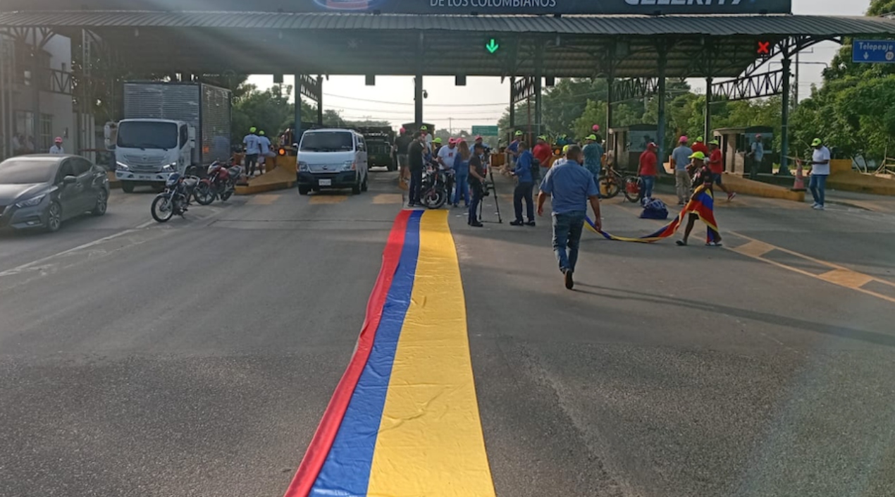 Protesta en el peaje de Sabanagrande. 