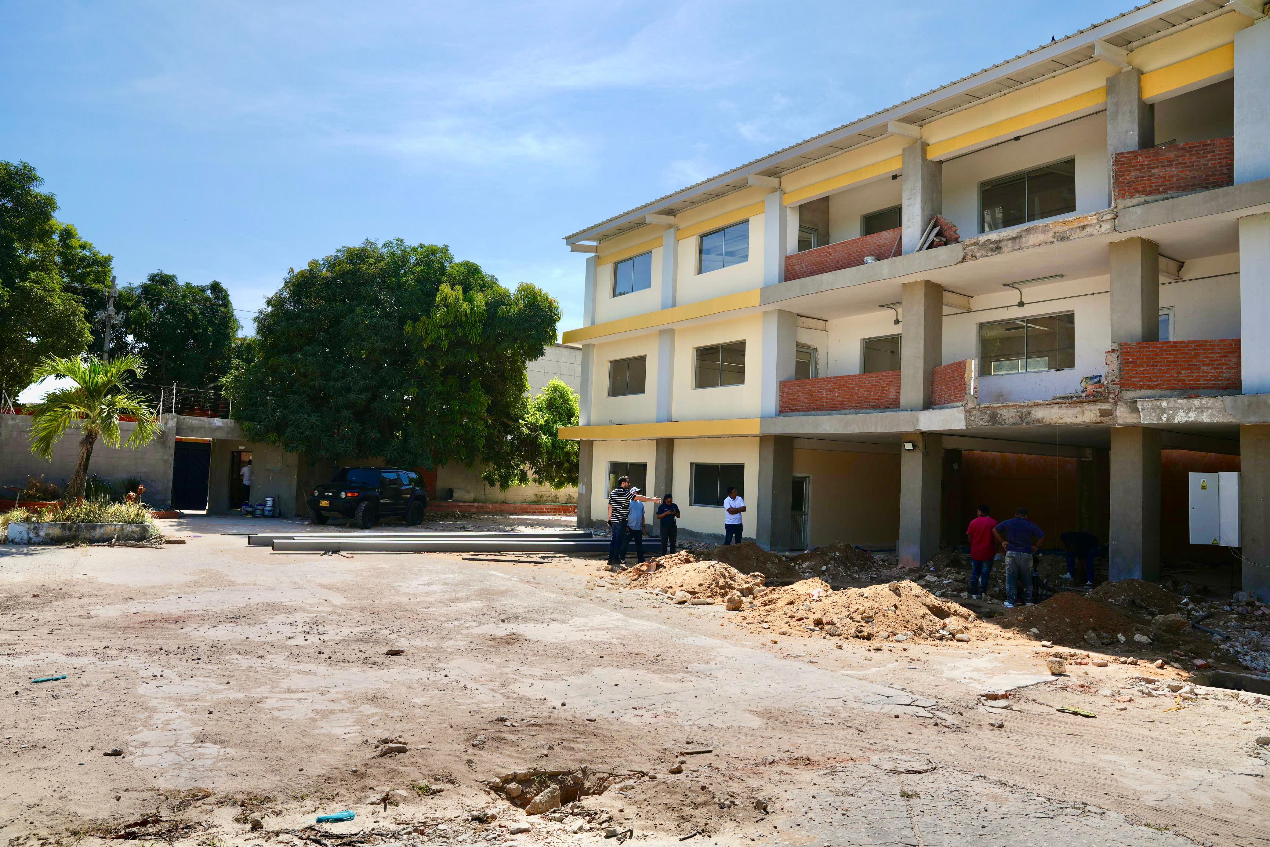 Colegio en obras.