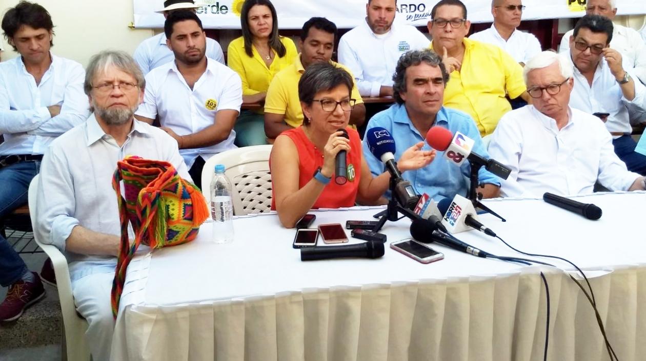 Rueda de prensa de los tres candidatos de la Coalición Colombia Claudia López, Sergio Fajardo y Jorge Enrique Robledo.